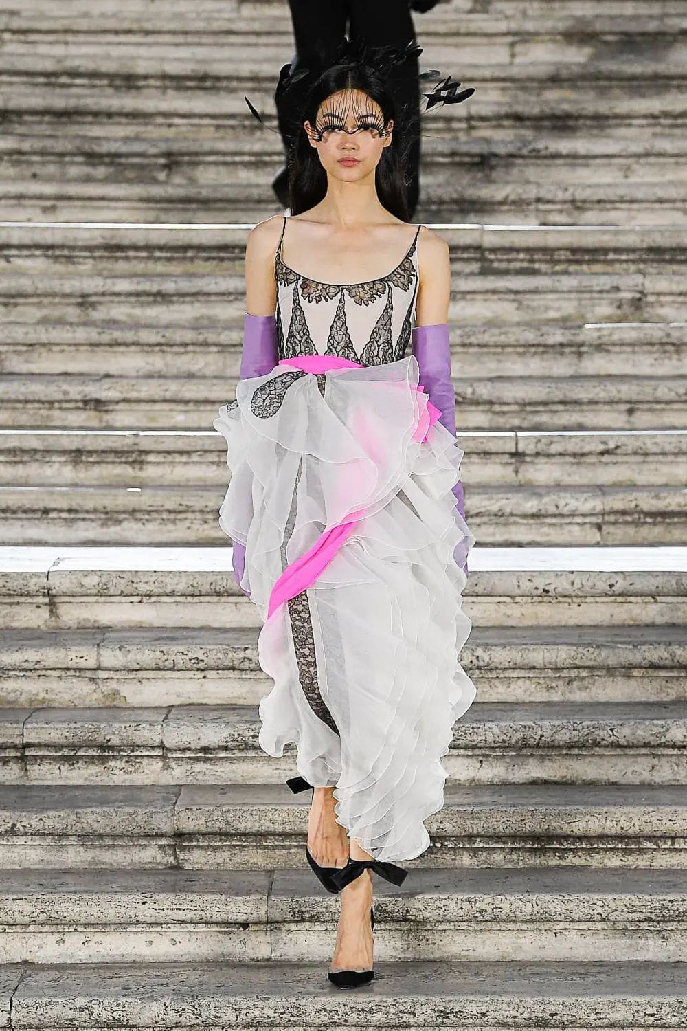 Valentino The Beginning Haute Couture Autunno Inverno 2022-2023 Runway Magazine
