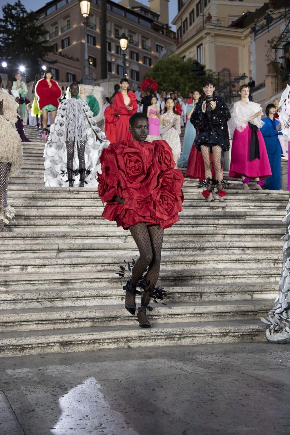 Valentino The Beginning Roma Haute Couture Autunno Inverno 2022-2023 Runway Magazine
