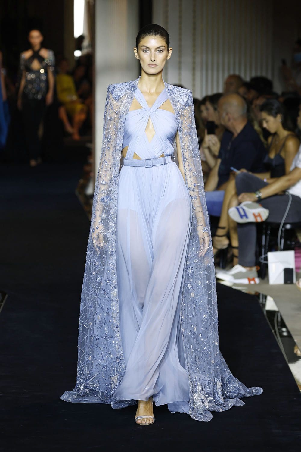 Zuhair Murad Haute Couture Осень 2022-2023 Runway Журнал