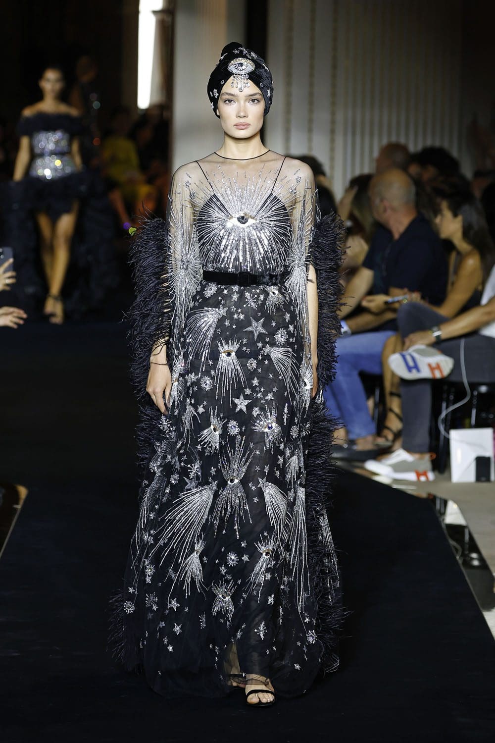 Zuhair Murad Haute Couture Осень 2022-2023 Runway Журнал