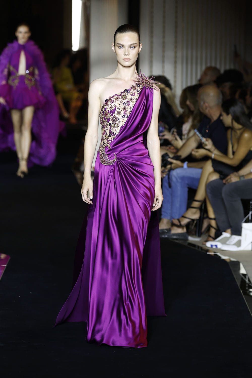 Zuhair Murad Haute Couture Осень 2022-2023 Runway Журнал