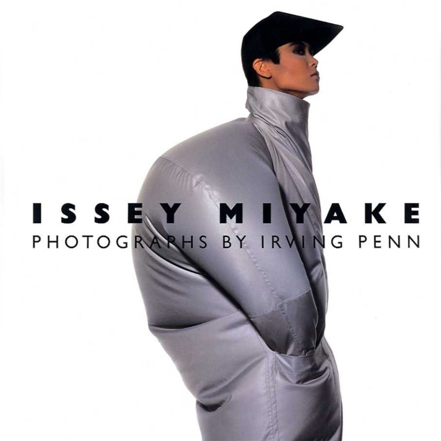 Issey Miyake Frühling Sommer 1994 von Irving Penn New York, 1988