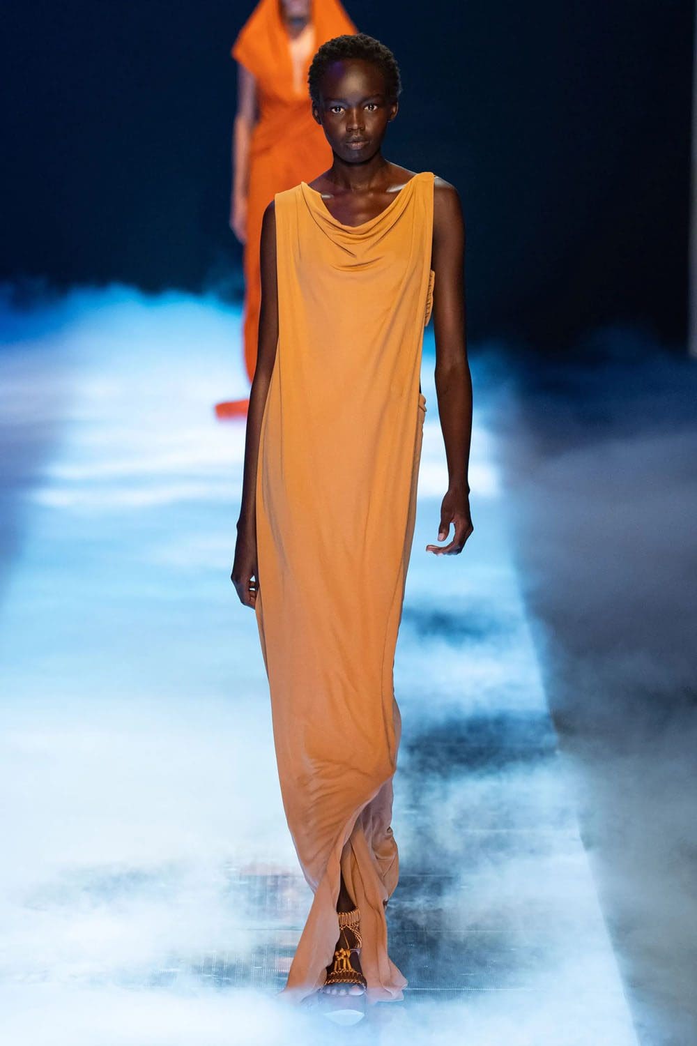 Alberta Ferretti Frühling Sommer 2023 Mailand Runway Magazin