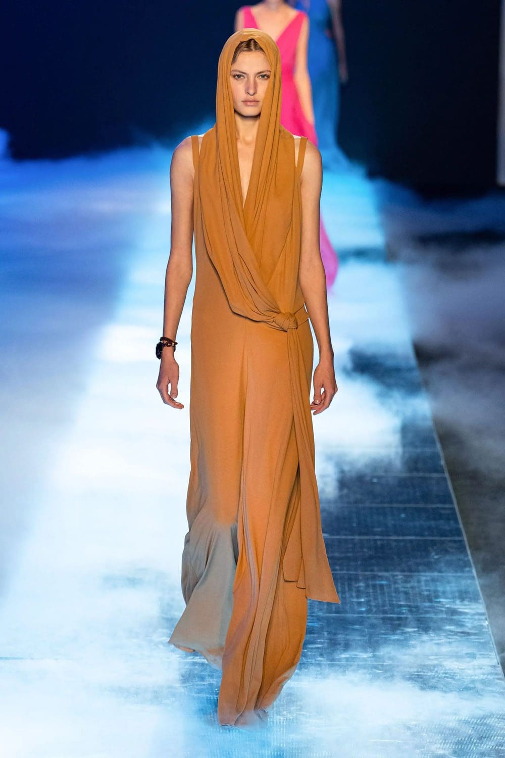 Alberta Ferretti Frühling Sommer 2023 Mailand Runway Magazin
