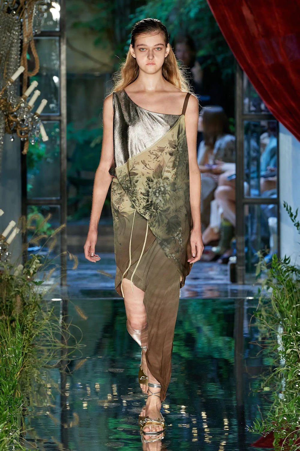Antonio Marras 2023 春夏米兰 Runway 杂志