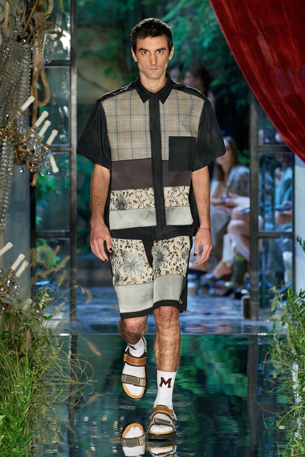 Antonio Marras 2023 春夏米兰 Runway 杂志
