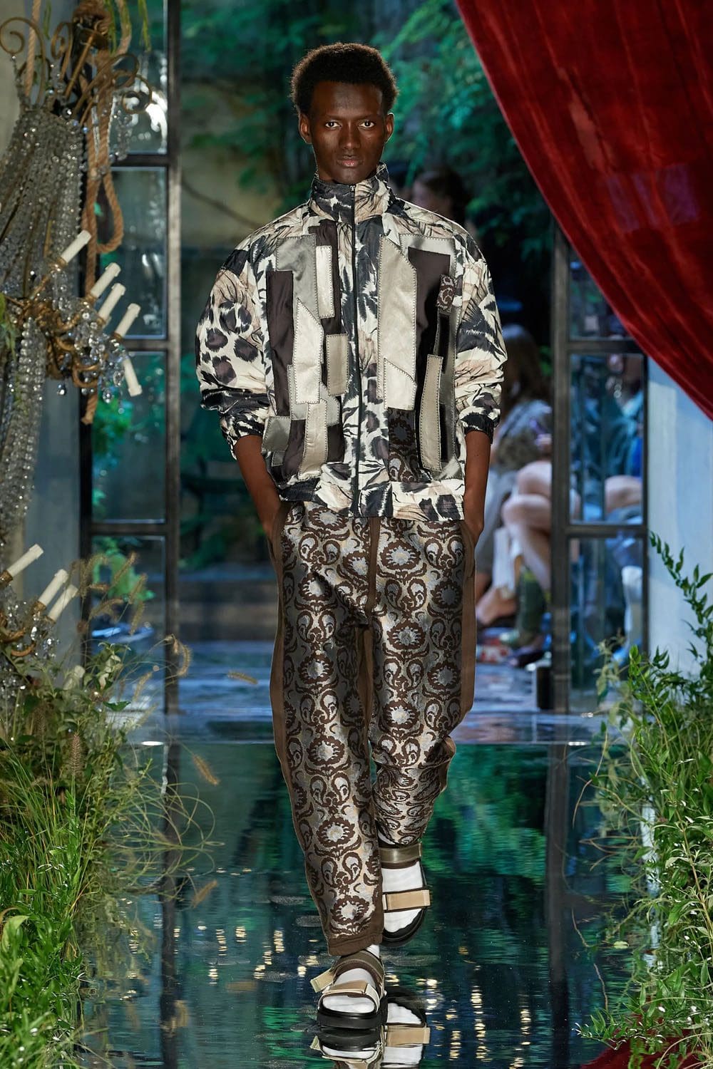 Antonio Marras 2023 春夏米兰 Runway 杂志