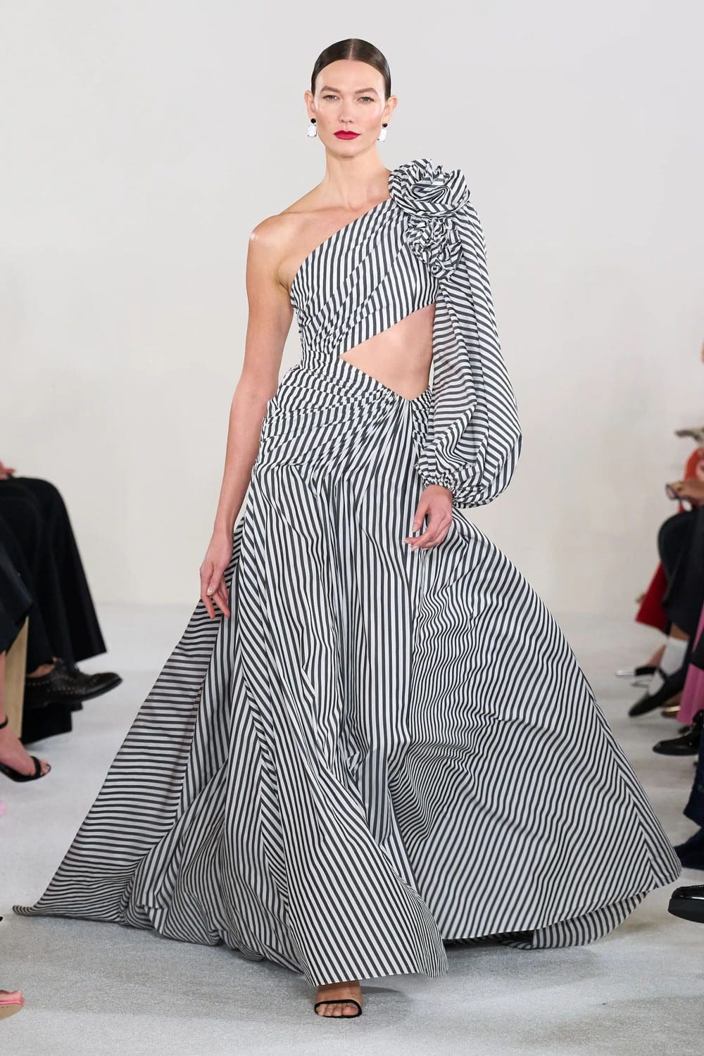Carolina Herrera Spring Summer 2023 New York Runway Magazine