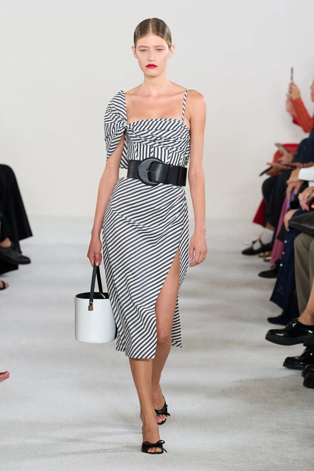 Carolina Herrera Spring Summer 2023 New York Runway Magazine