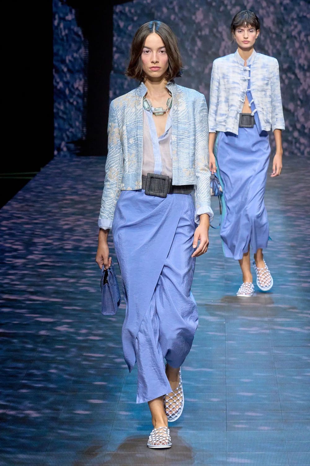 Emporio Armani 2023春夏 Runway 杂志