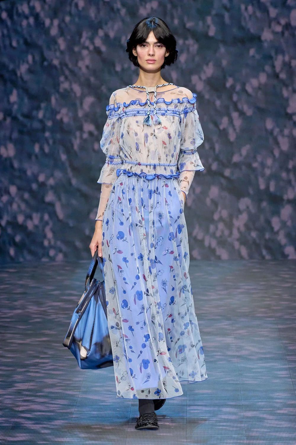 Emporio Armani 2023春夏 Runway 杂志