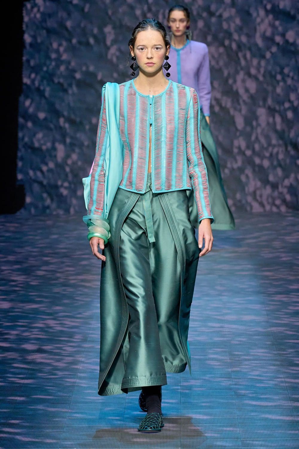 Emporio Armani 2023春夏 Runway 杂志