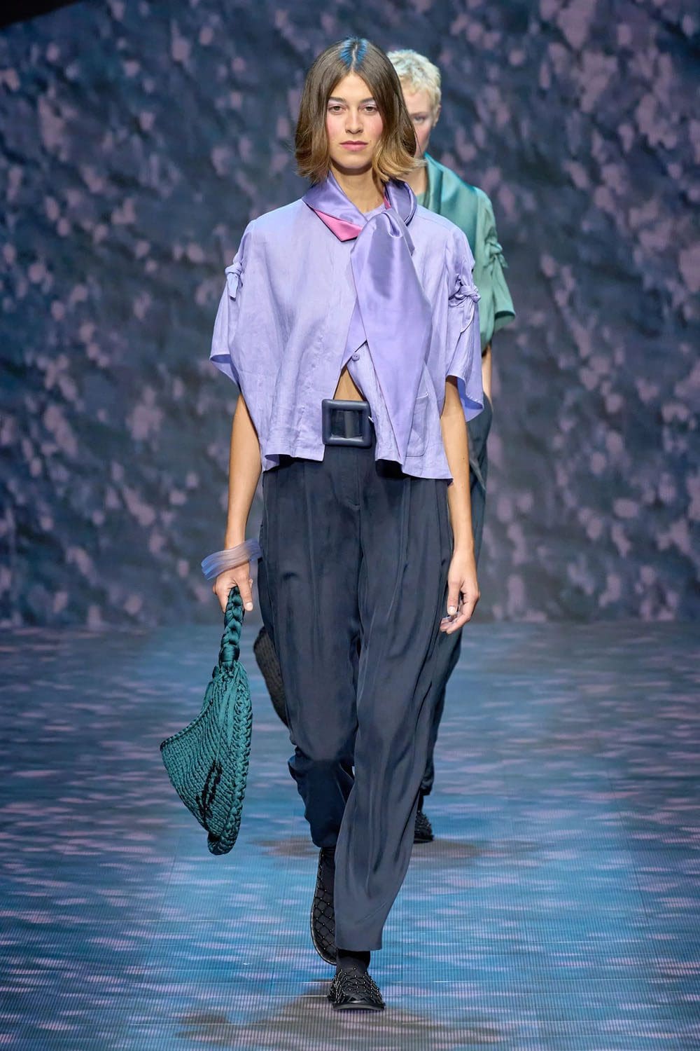Emporio Armani 2023春夏 Runway 杂志