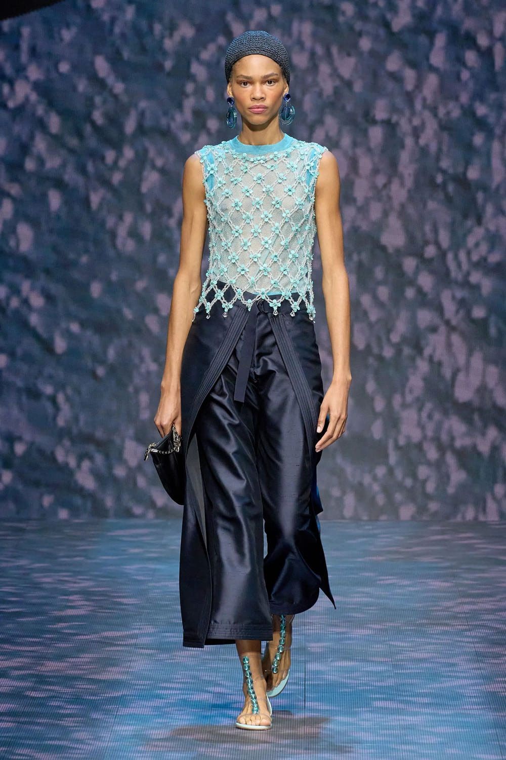 Emporio Armani 2023春夏 Runway 杂志