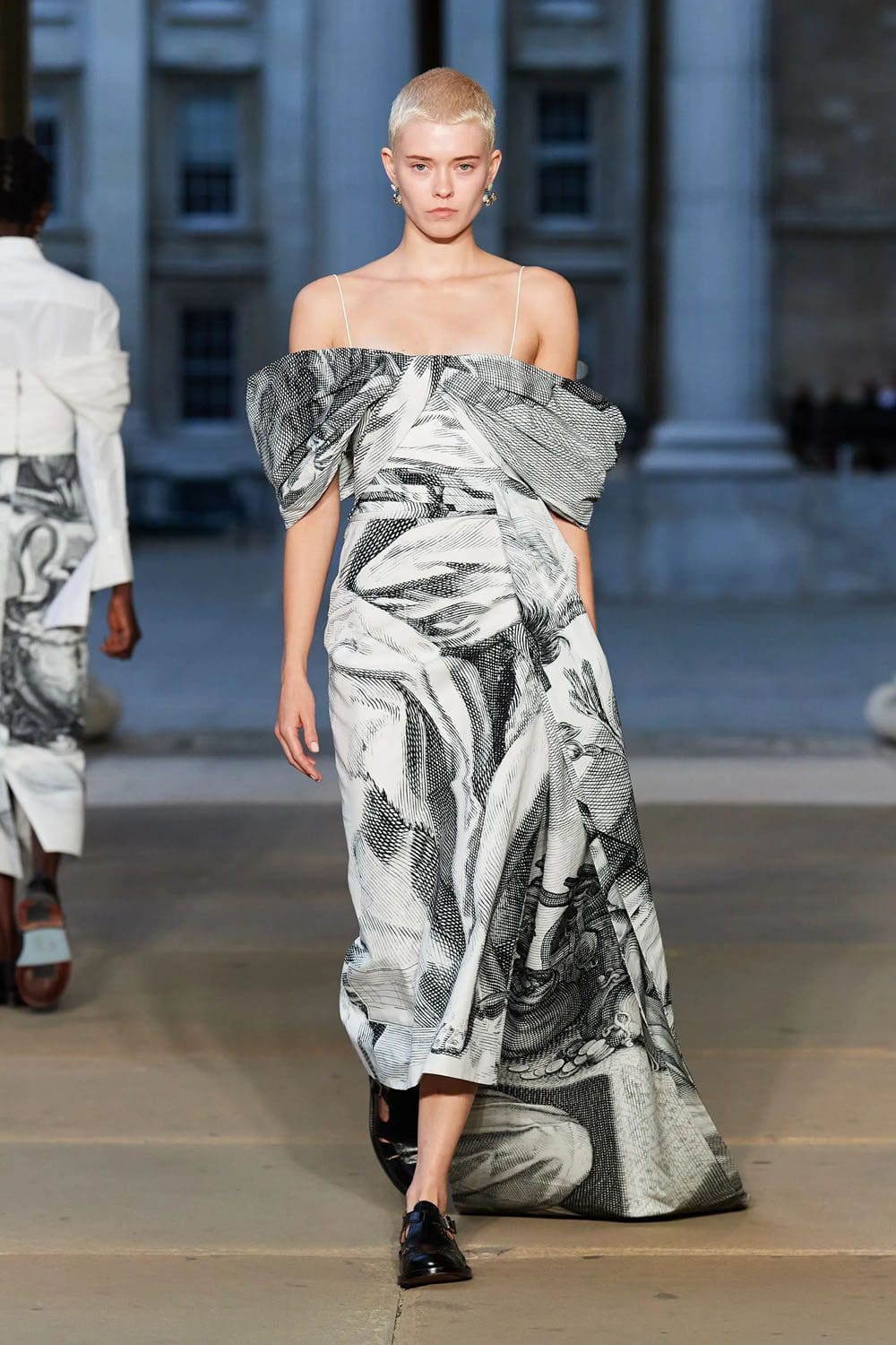 Erdem Primavera Verano 2023 Londres Runway Revista