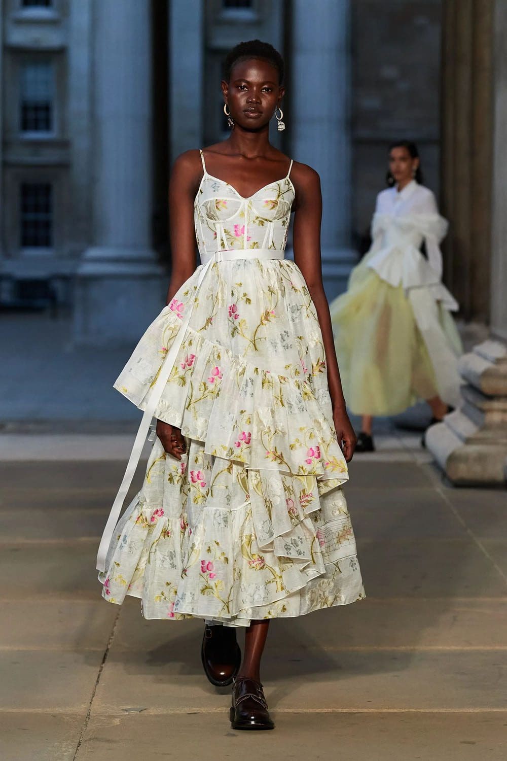 Erdem Primavera Verano 2023 Londres Runway Revista
