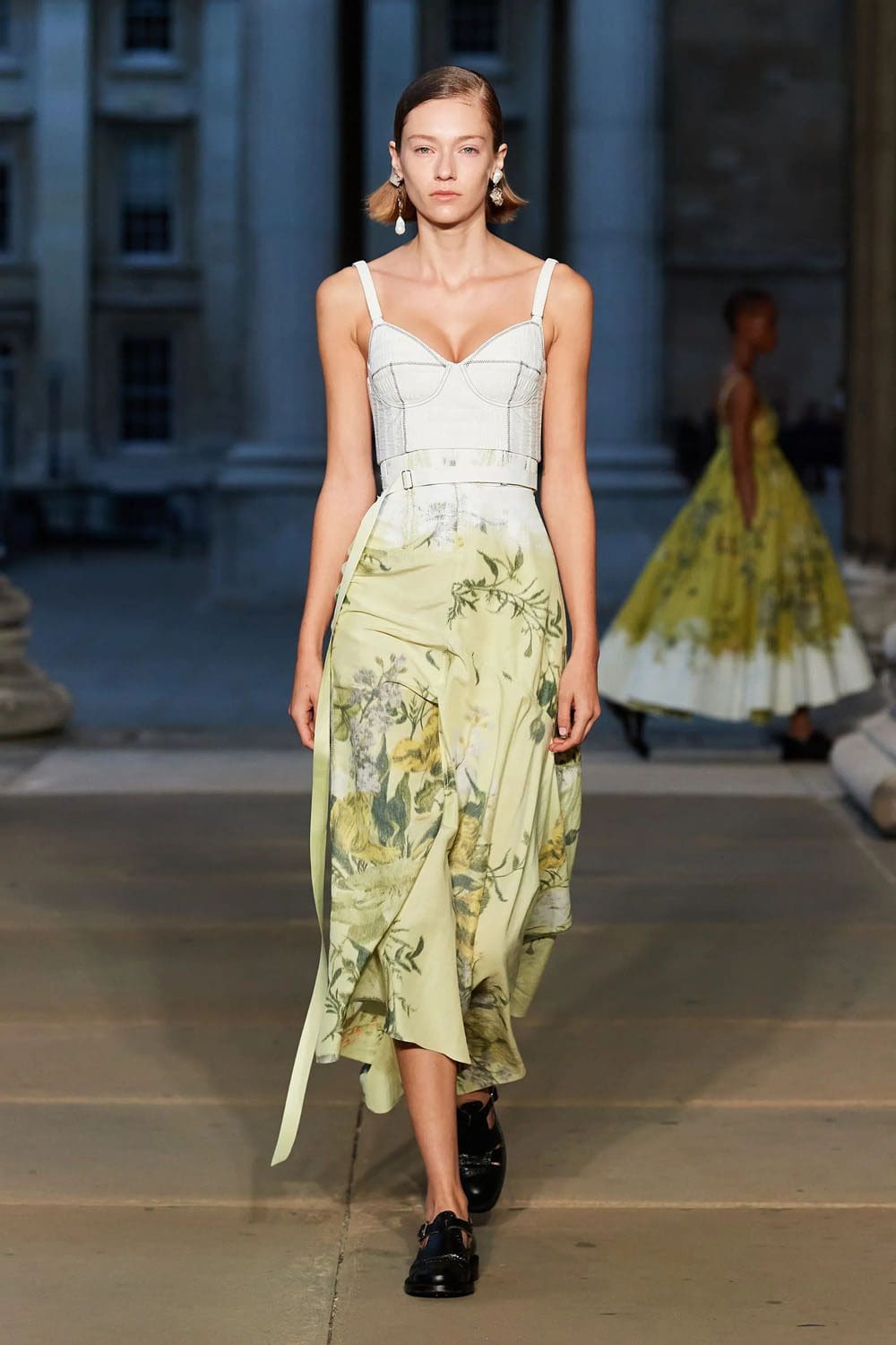Erdem Primavera Verano 2023 Londres Runway Revista