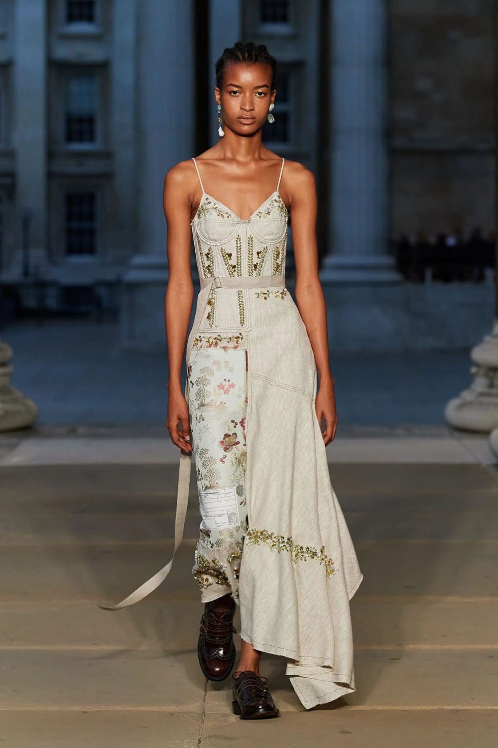 Erdem Primavera Verano 2023 Londres Runway Revista