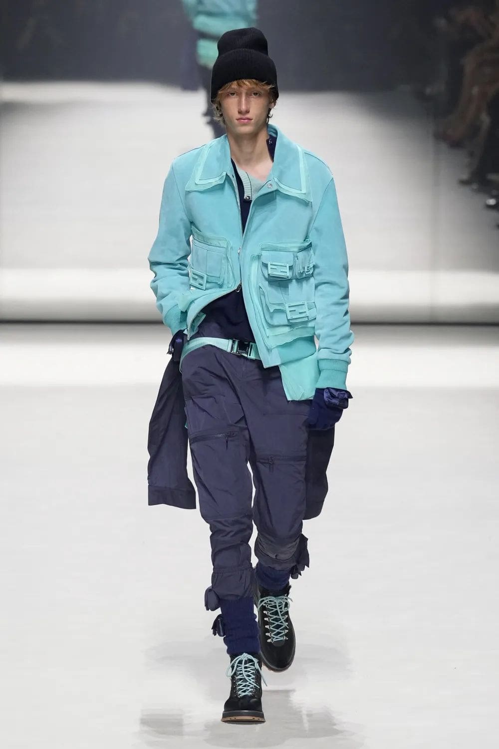 Fendi Resort 2023 – 25 Jahre Fendi Baguette New York Runway Magazin