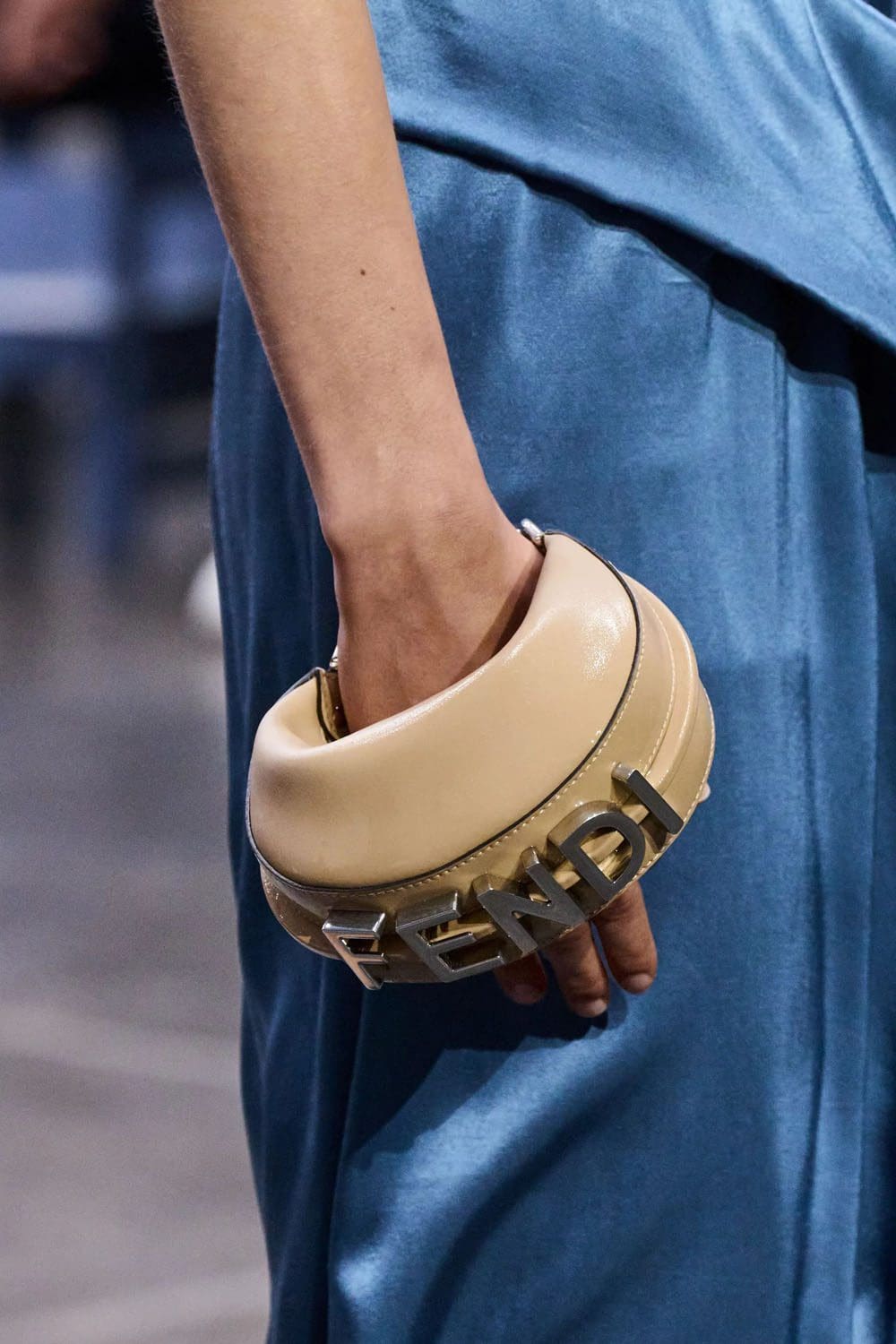 Fendi Frühling Sommer 2023 Mailand Runway Magazin