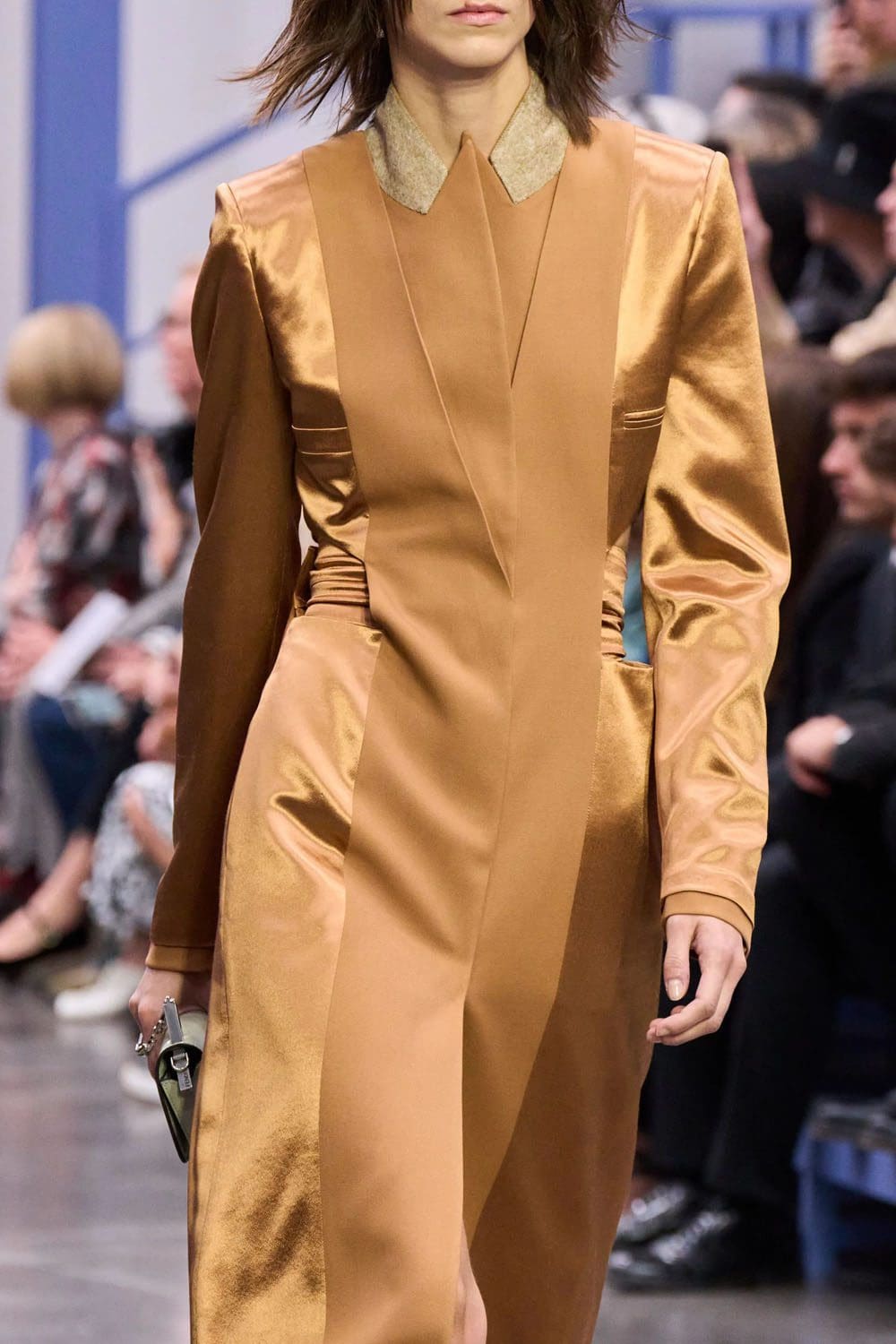 Fendi Frühling Sommer 2023 Mailand Runway Magazin