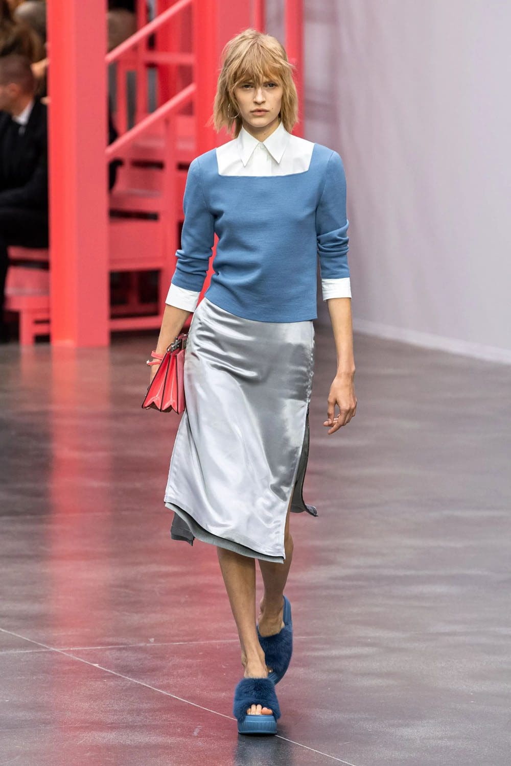 Fendi Frühling Sommer 2023 Mailand Runway Magazin