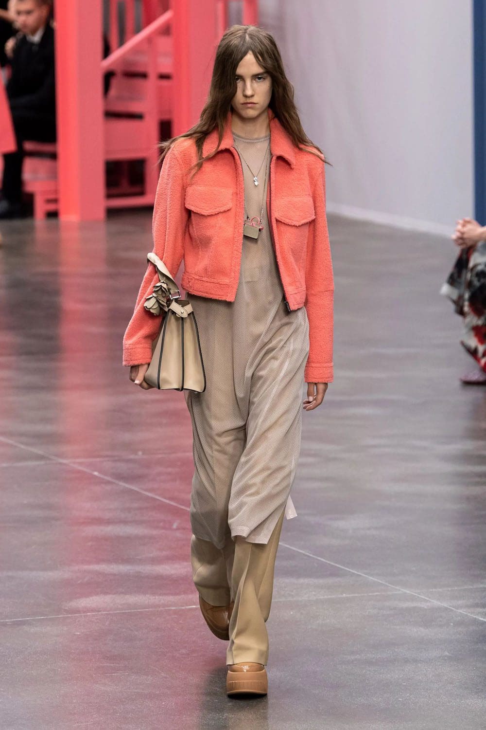 Fendi Frühling Sommer 2023 Mailand Runway Magazin