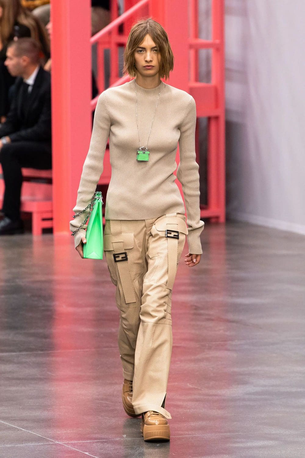 Fendi Frühling Sommer 2023 Mailand Runway Magazin