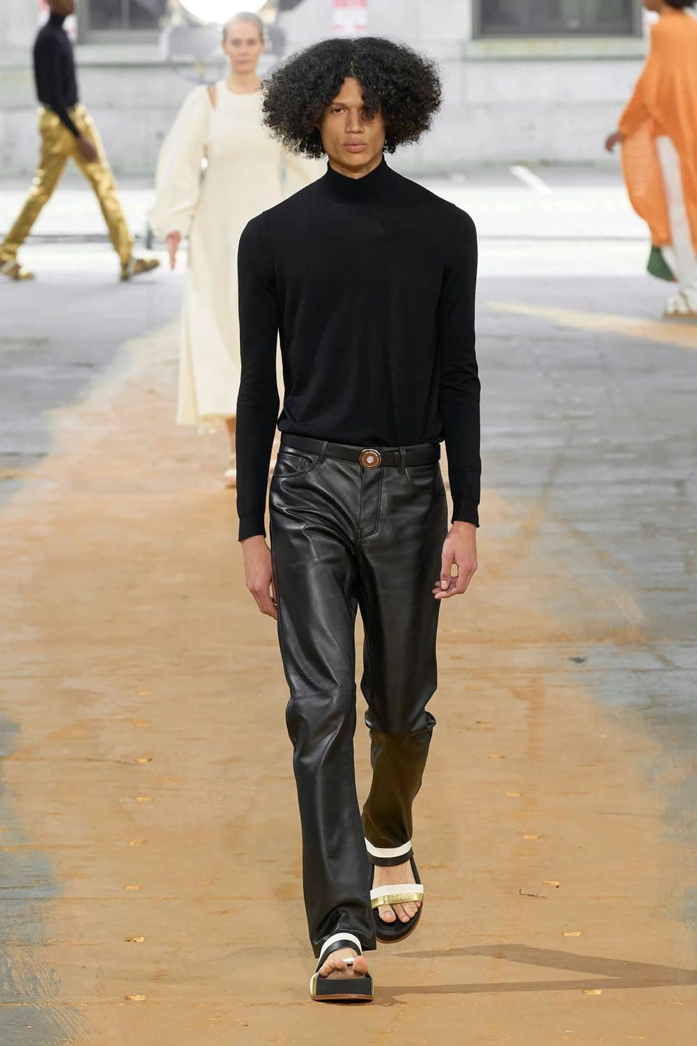 Gabriela Hearst Spring Summer 2023 New York Runway Magazine