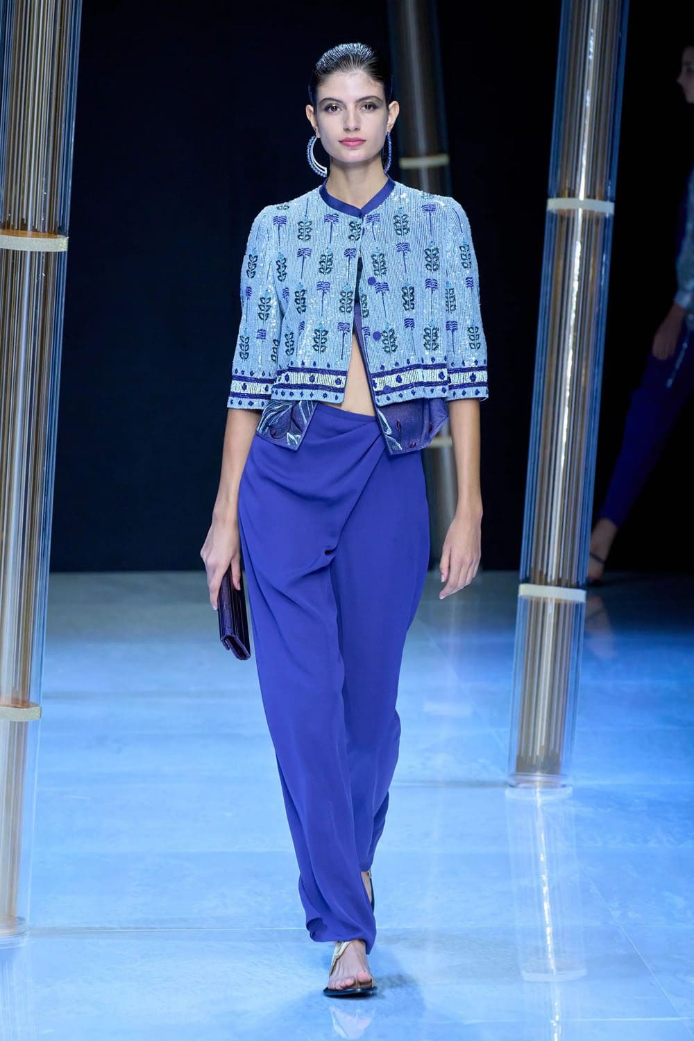 乔治·阿玛尼(Giorgio Armani)2023年春夏 Runway 杂志