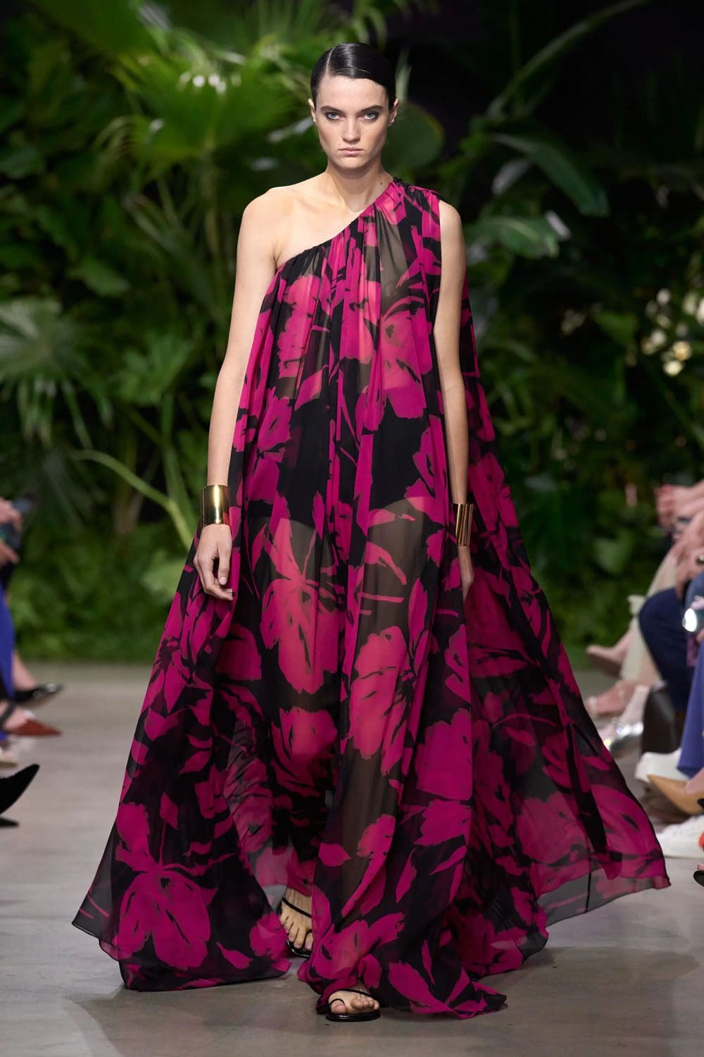 Michael Kors春夏2023纽约 Runway 杂志