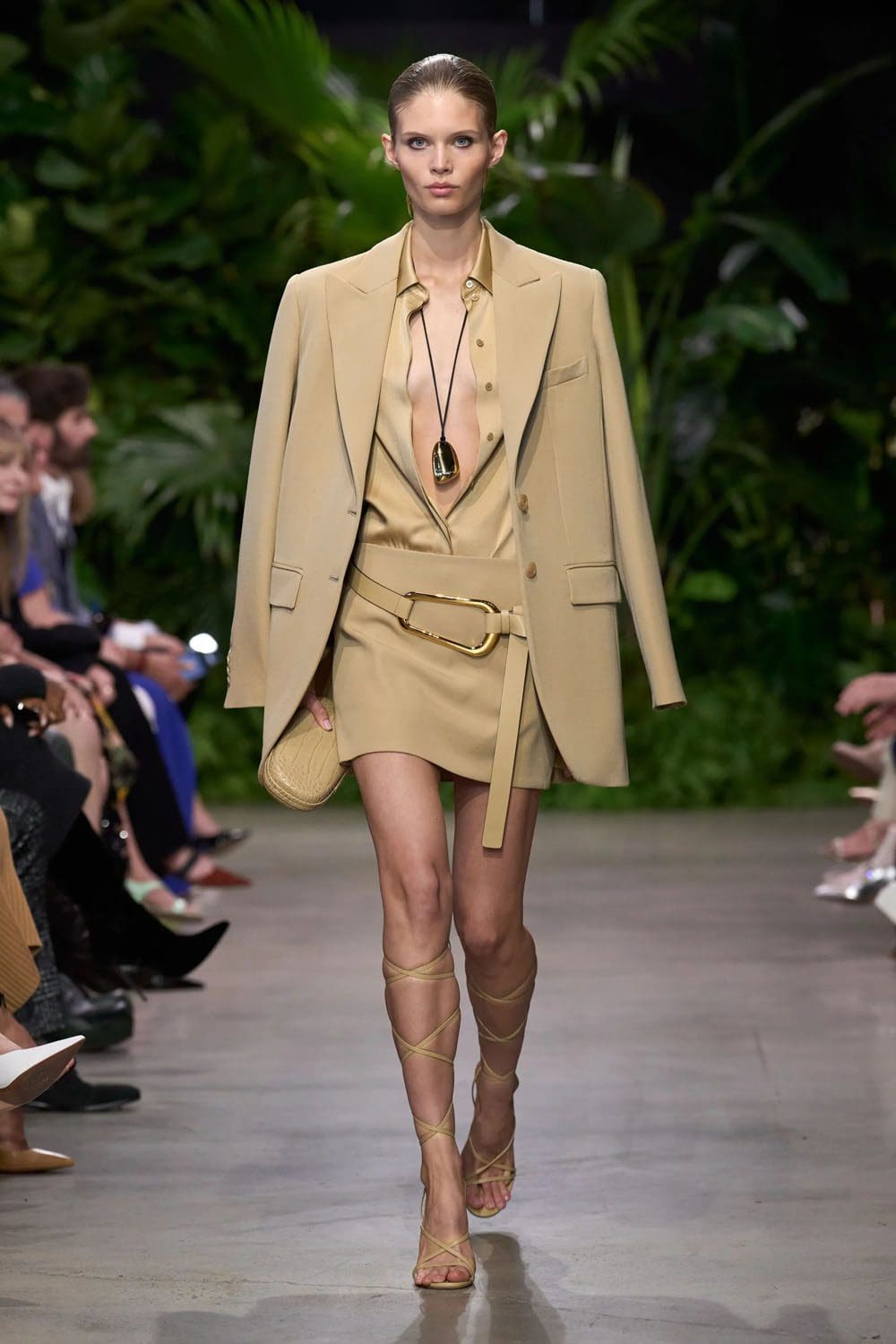 Michael Kors春夏2023纽约 Runway 杂志