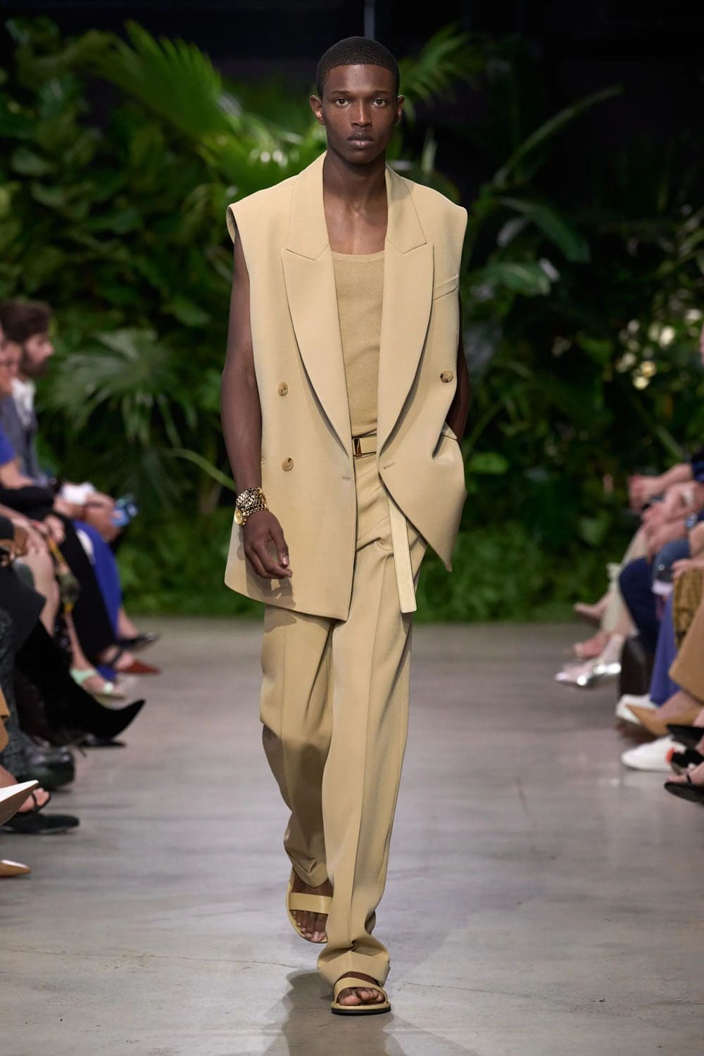 Michael Kors春夏2023纽约 Runway 杂志