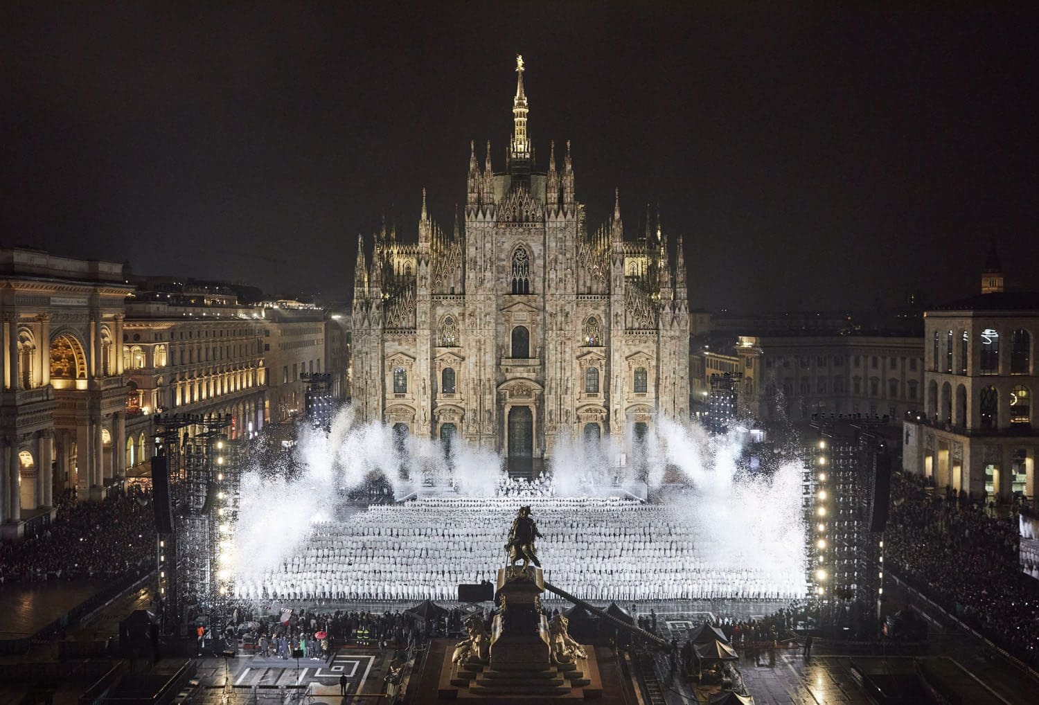 Moncler 70. Jahrestag Mailand Runway Magazin