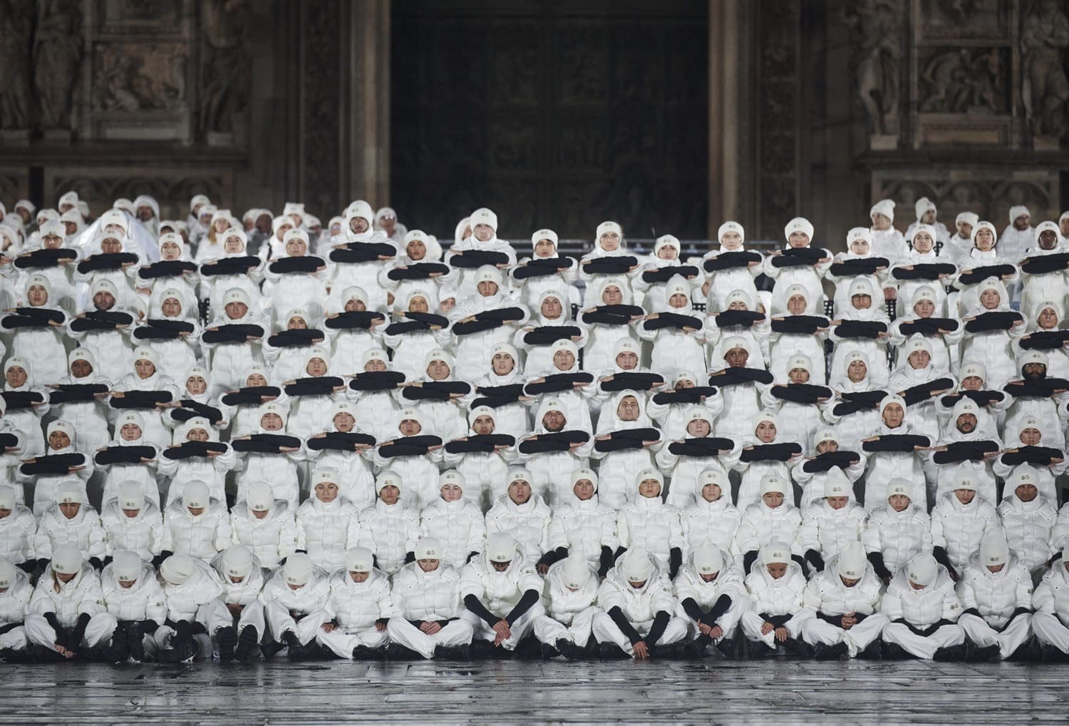 Moncler 70. Jahrestag Mailand Runway Magazin