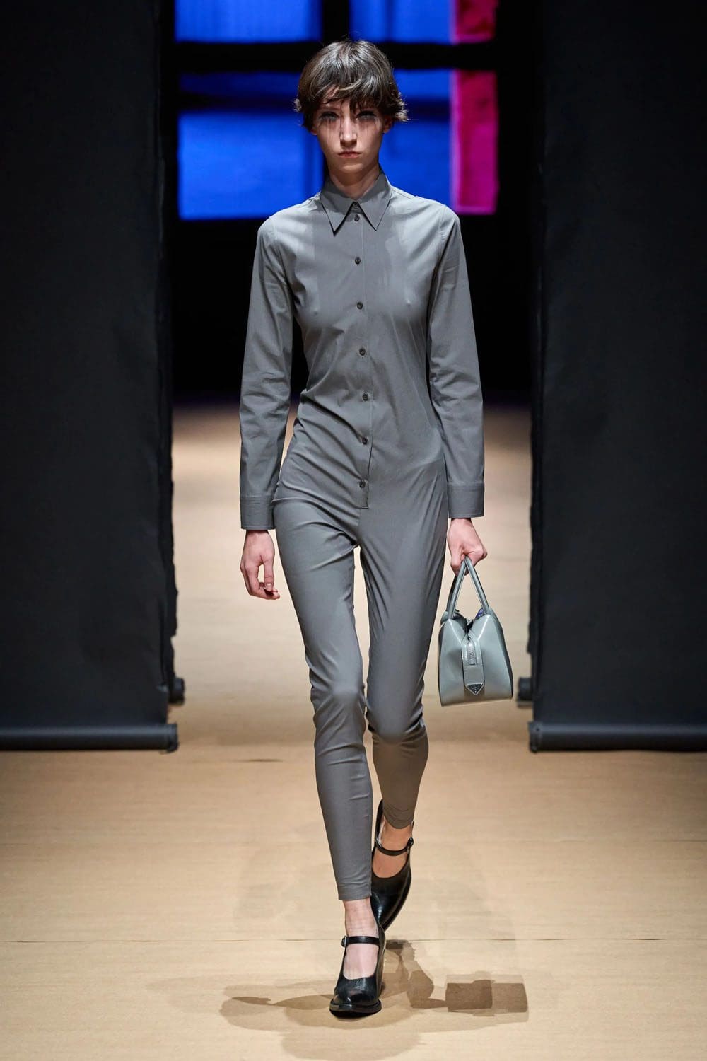 Prada Primavera Estate 2023 Milano Runway Magazine