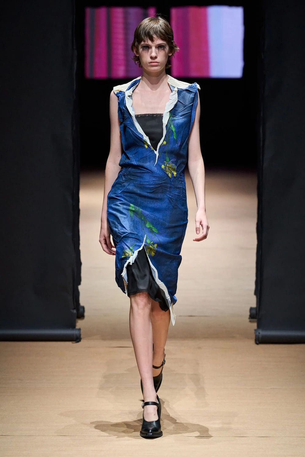 Prada Primavera Estate 2023 Milano Runway Magazine
