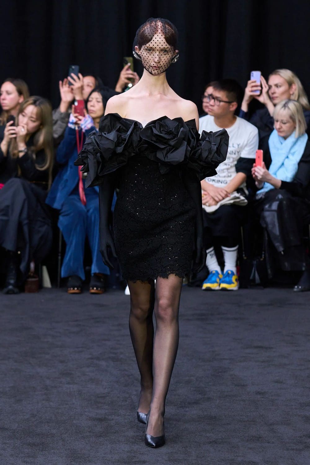 Richard Quinn printemps été 2023 Londres Runway Magazine
