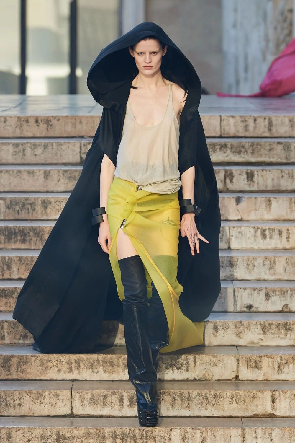 Rick Owens Frühling Sommer 2023 Runway Magazin