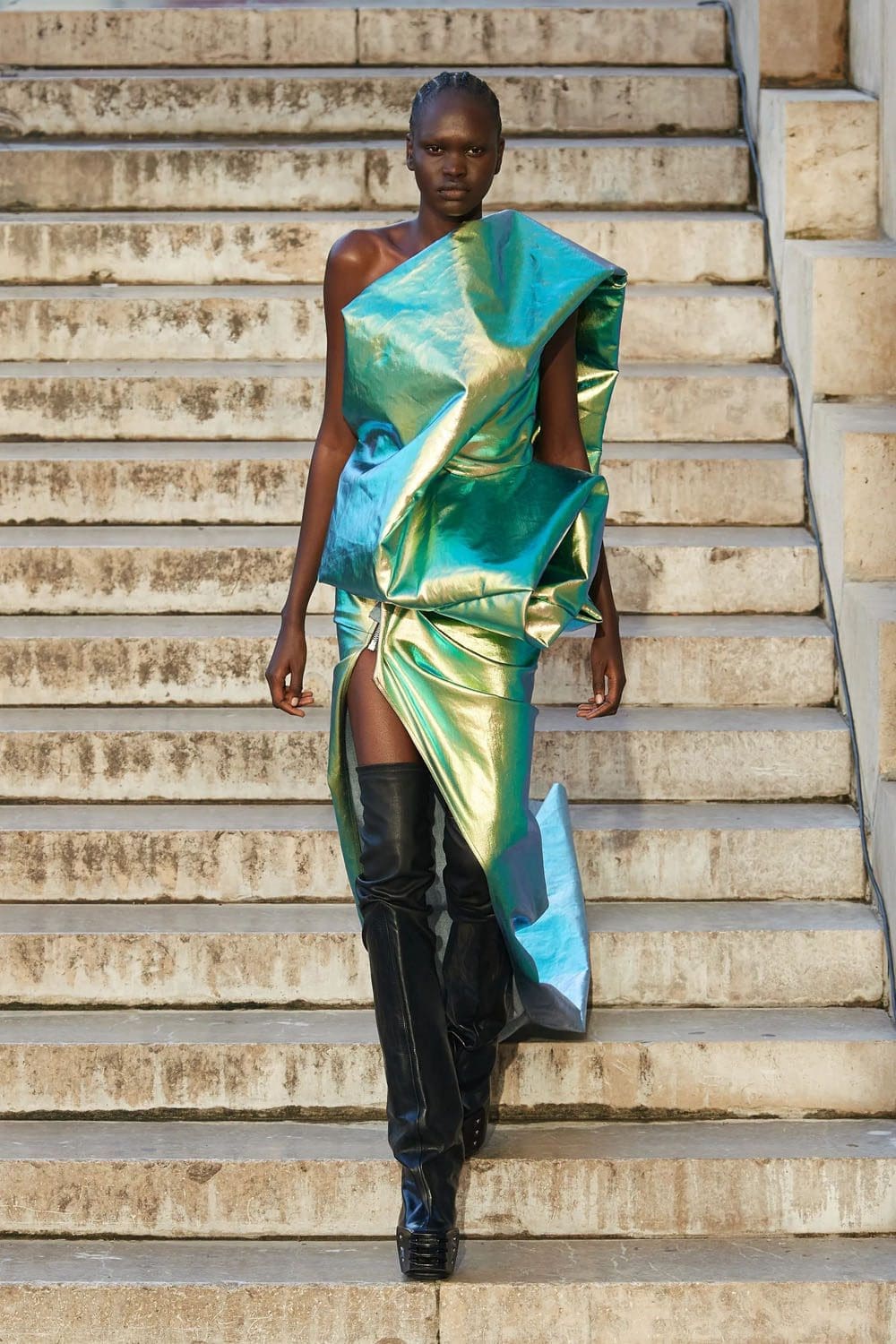 Rick Owens Frühling Sommer 2023 Runway Magazin