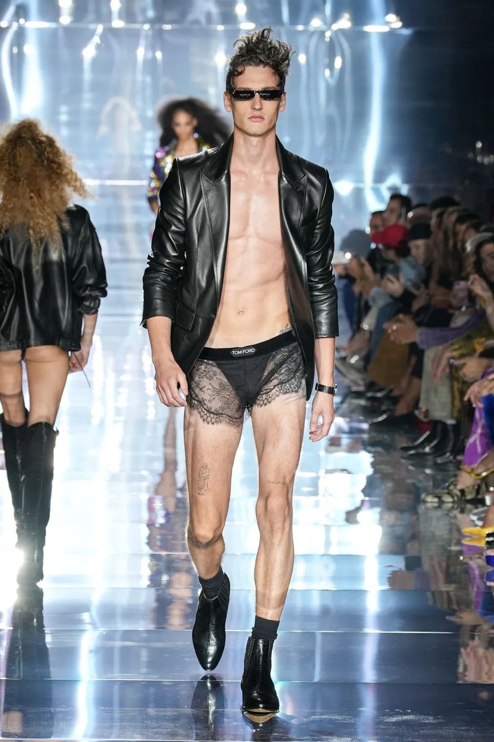 Tom Ford Primavera Estate 2023 New York Runway Magazine