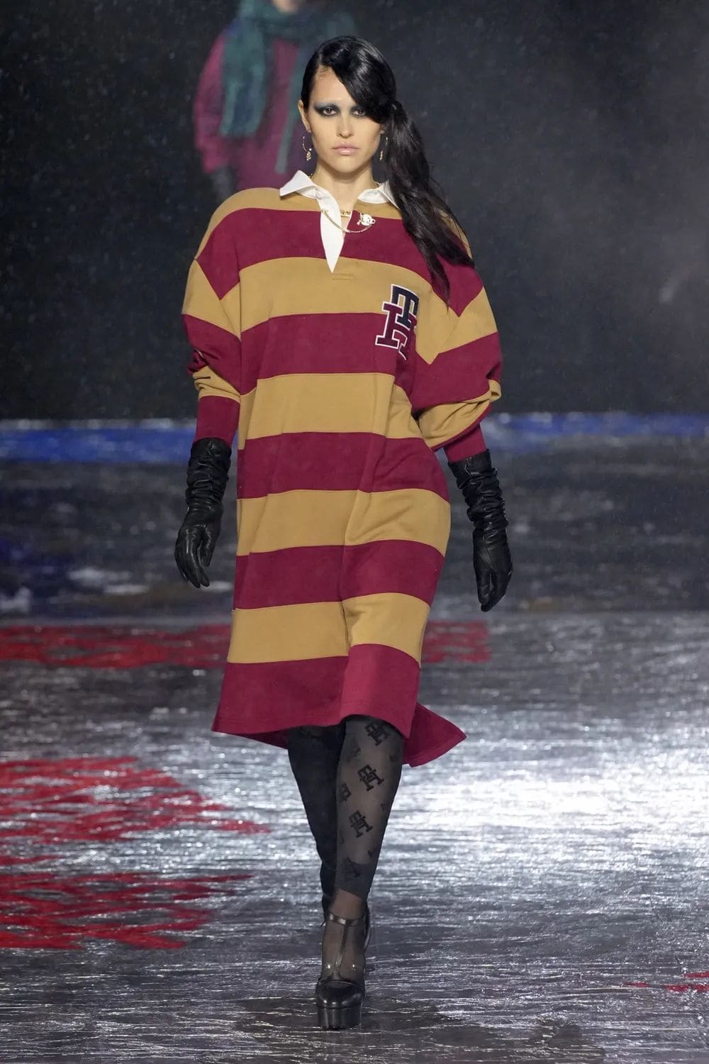 Tommy Hilfiger - Tommy Factory - Tommy Now - Herbst Winter 2022-2023 Runway Magazin