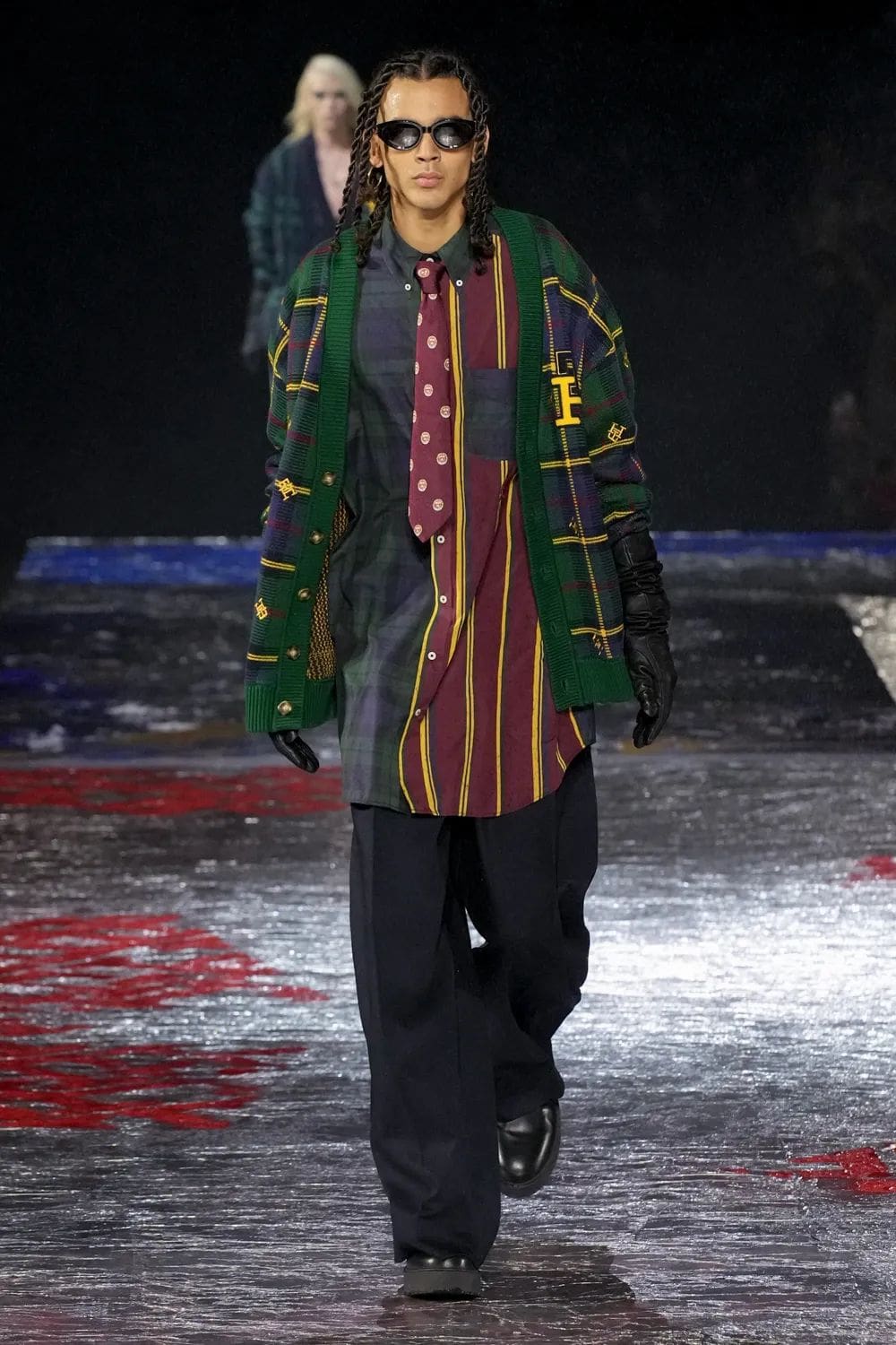 Tommy Hilfiger - Tommy Factory - Tommy Now - Herbst Winter 2022-2023 Runway Magazin