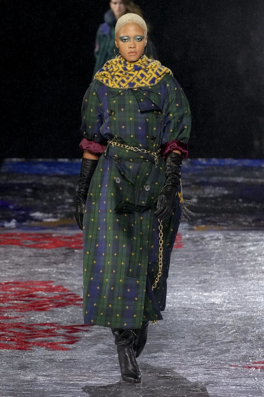 Tommy Hilfiger - Tommy Factory - Tommy Now - Herbst Winter 2022-2023 Runway Magazin