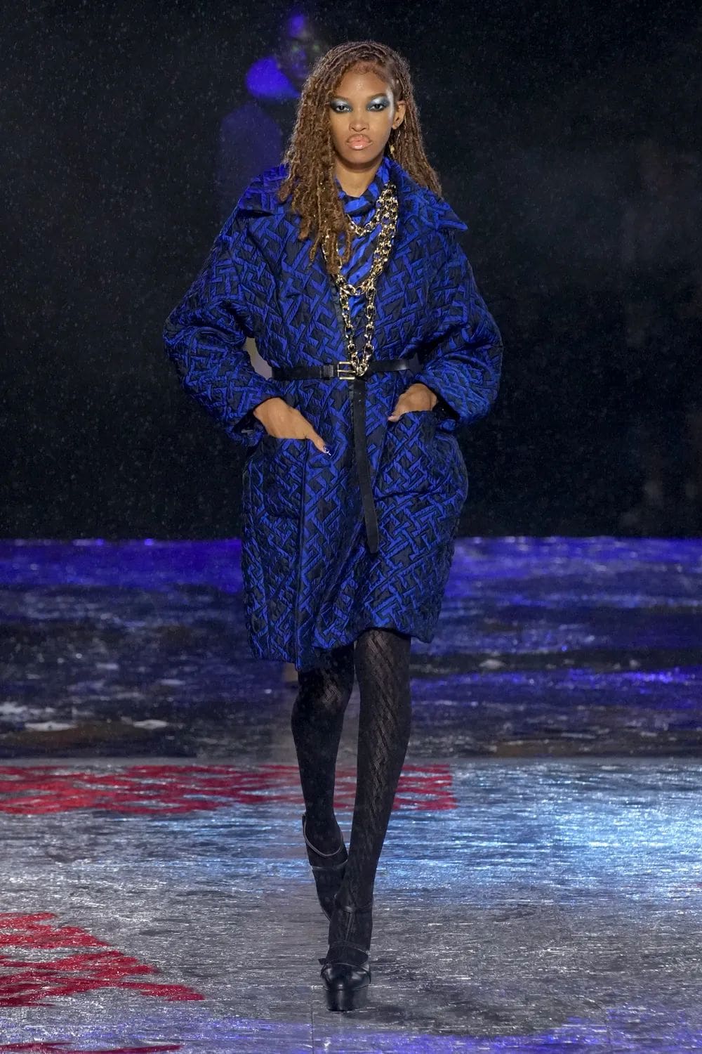 Tommy Hilfiger - Tommy Factory - Tommy Now - Herbst Winter 2022-2023 Runway Magazin