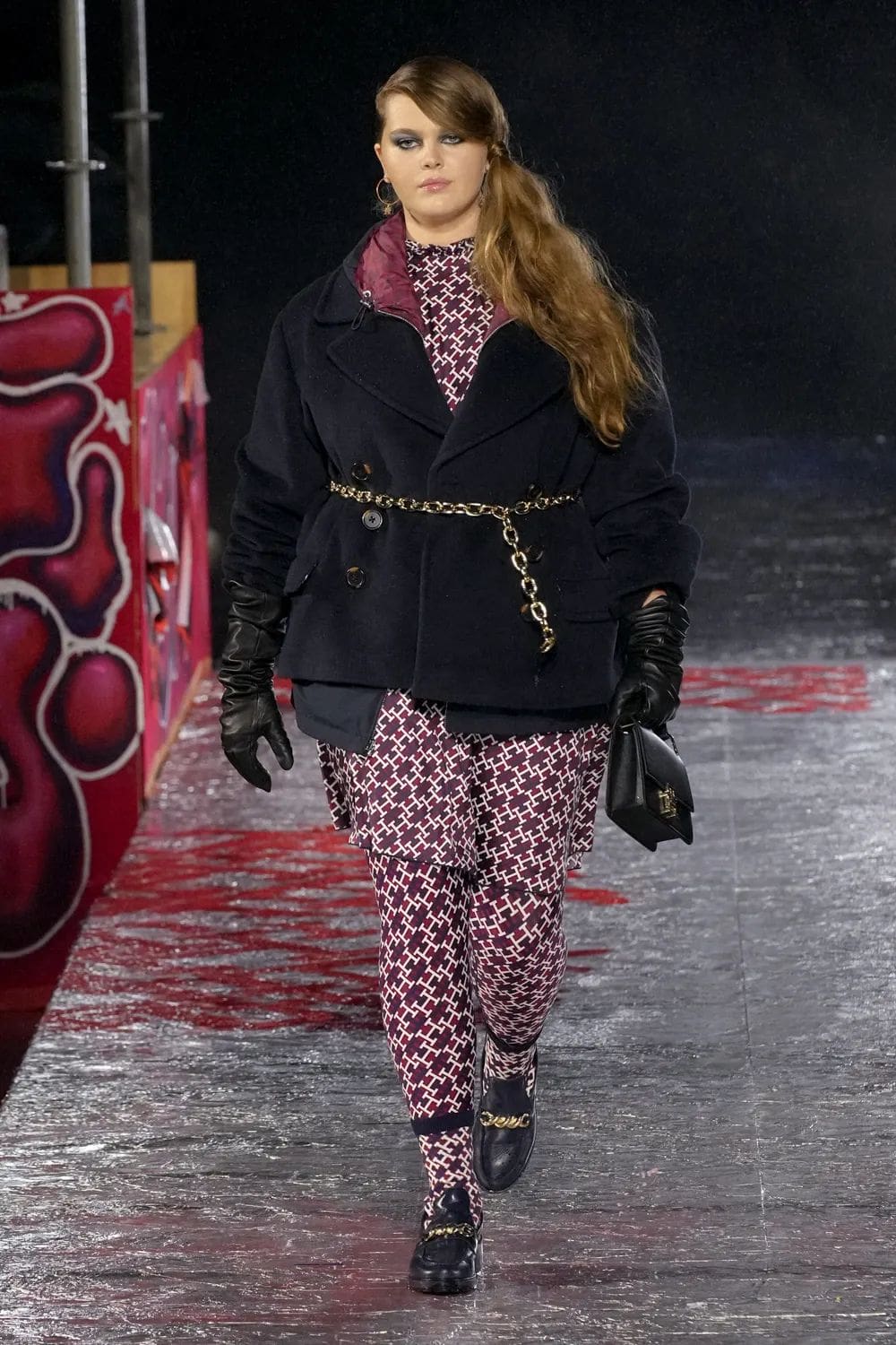 Tommy Hilfiger - Tommy Factory - Tommy Now - Herbst Winter 2022-2023 Runway Magazin
