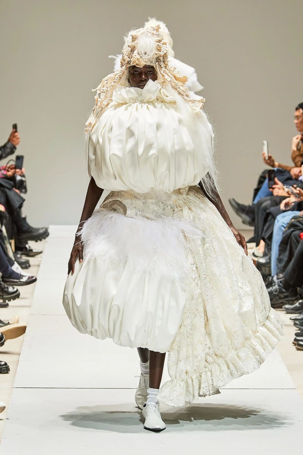 Comme des Garcons春夏2023 Runway 15杂志