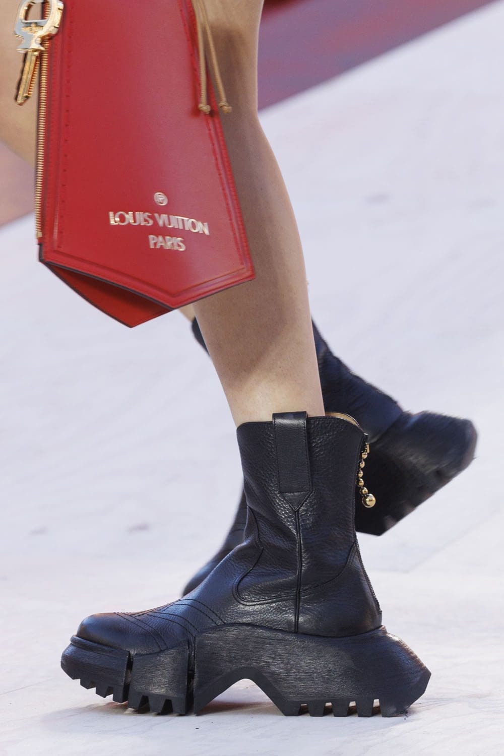 Louis Vuitton Spring Summer 2023 Details Women Runway Magazine 2