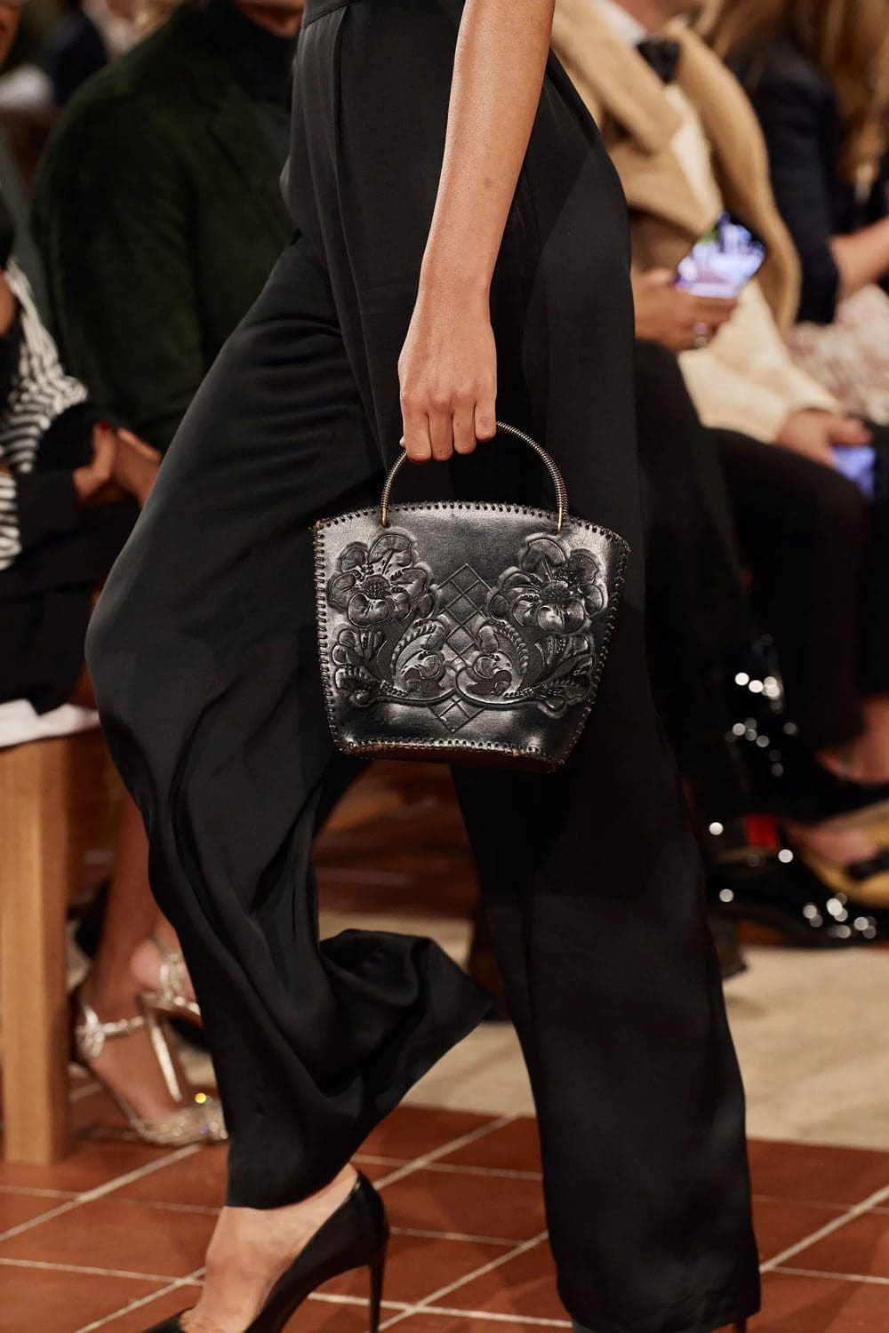 ラルフ ローレン 2023年春夏 Runway 雑誌13