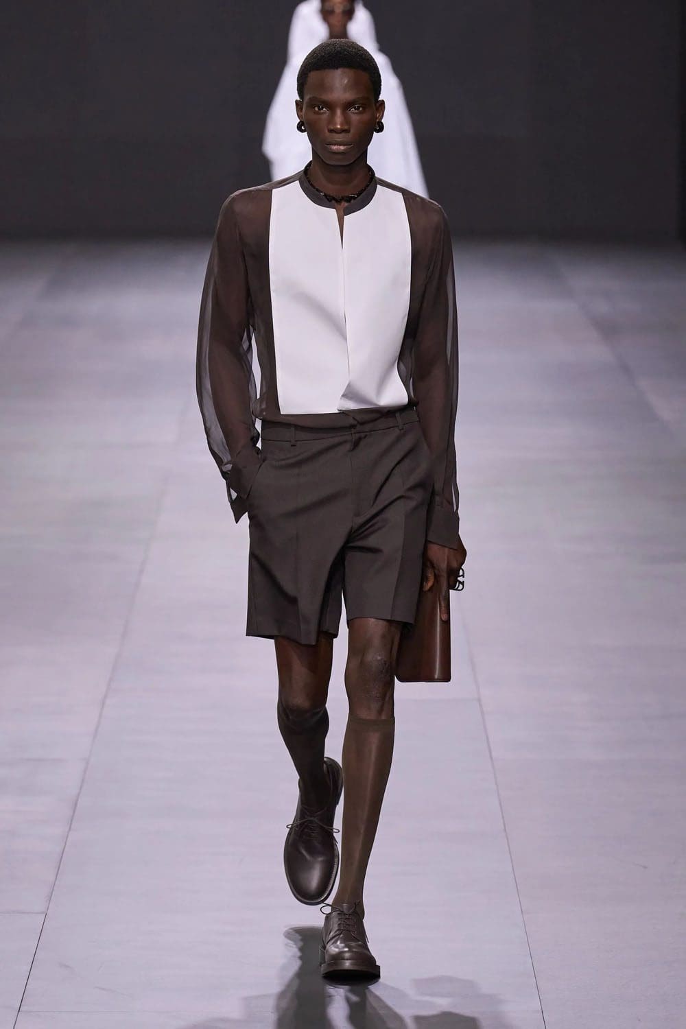Valentino Frühling Sommer 2023 Ready to Wear Runway 48 Magazin